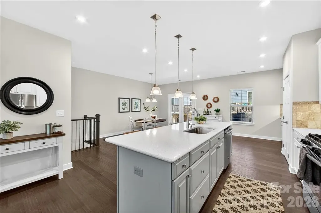 1641 Bark Branch Lane Charlotte NC 28205