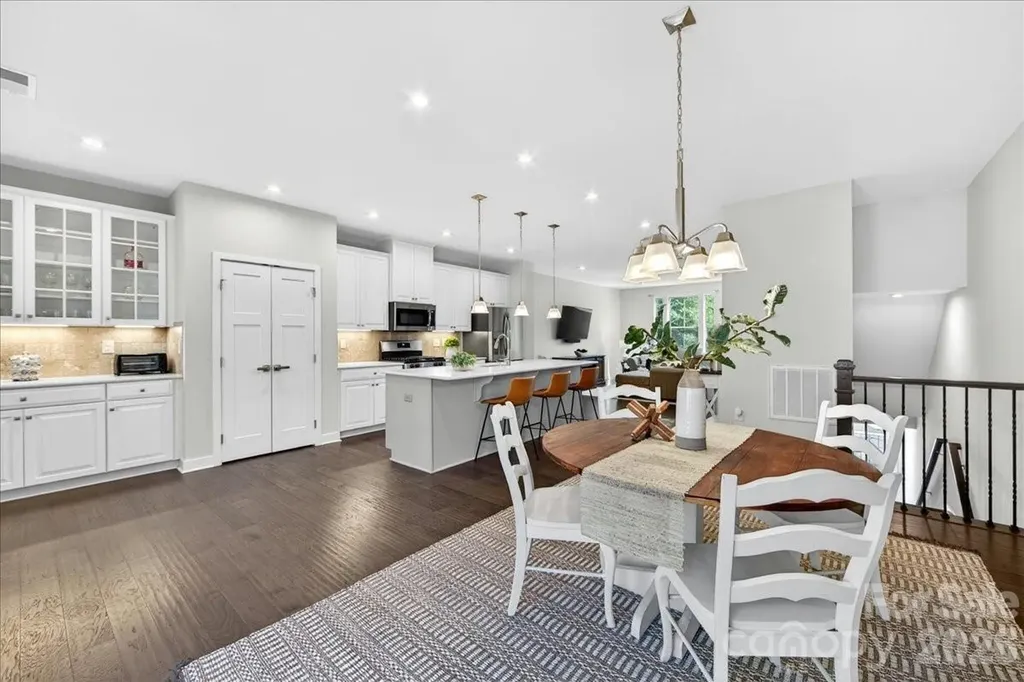 1641 Bark Branch Lane Charlotte NC 28205