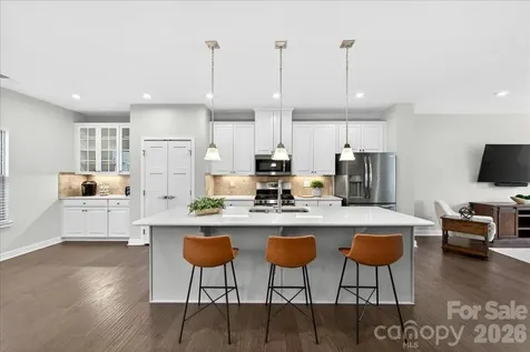 1641 Bark Branch Lane Charlotte NC 28205