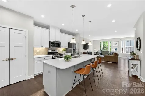 1641 Bark Branch Lane Charlotte NC 28205