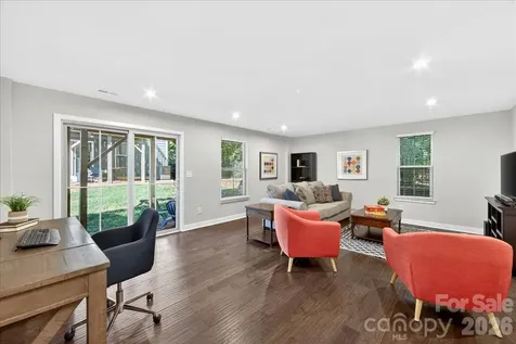 1641 Bark Branch Lane Charlotte NC 28205