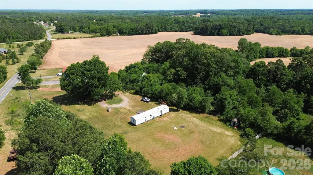 3889 Needmore Road Woodleaf NC 27054