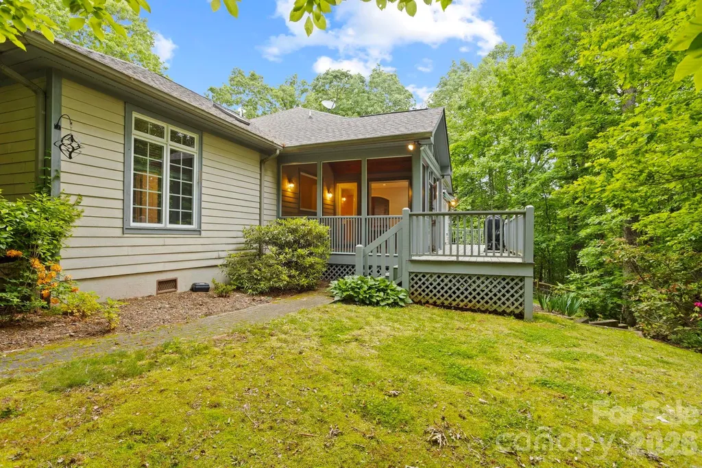 132 Berry Creek Drive Flat Rock NC 28731