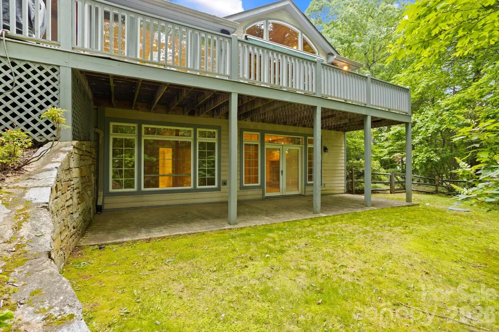 132 Berry Creek Drive Flat Rock NC 28731