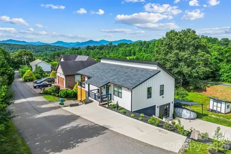 1 Little Oak Road Leicester NC 28748