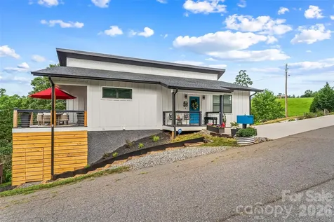 1 Little Oak Road Leicester NC 28748