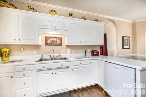 3992 Brickfield Street Hickory NC 28602