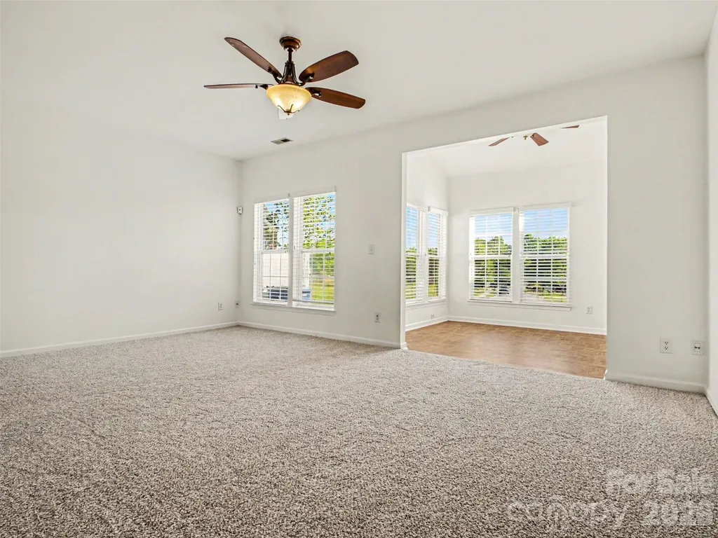 4201 Coulter Crossing Charlotte NC 28213
