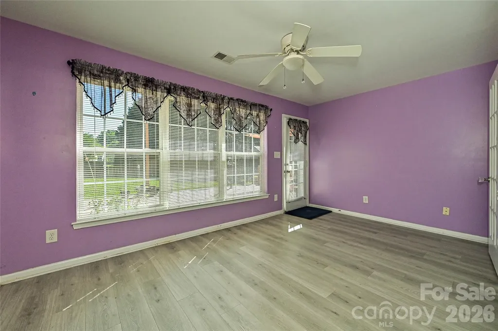 9942 Gray Dove Court Charlotte NC 28216