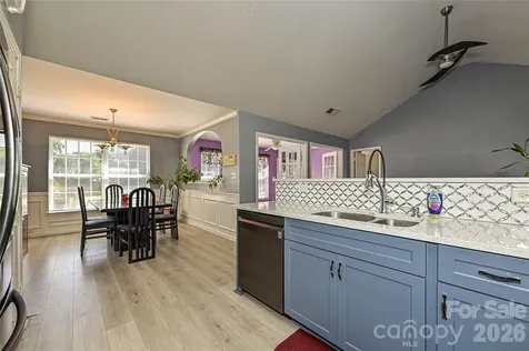 9942 Gray Dove Court Charlotte NC 28216