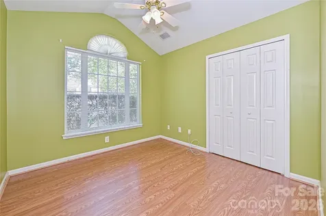 9942 Gray Dove Court Charlotte NC 28216