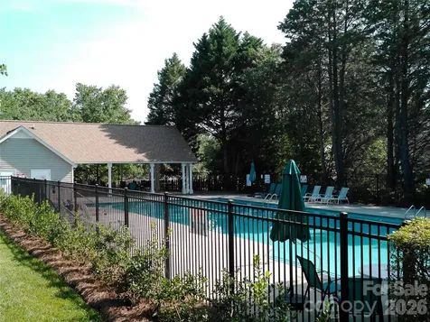 9942 Gray Dove Court Charlotte NC 28216
