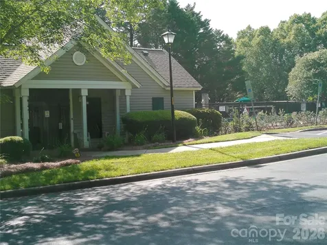9942 Gray Dove Court Charlotte NC 28216