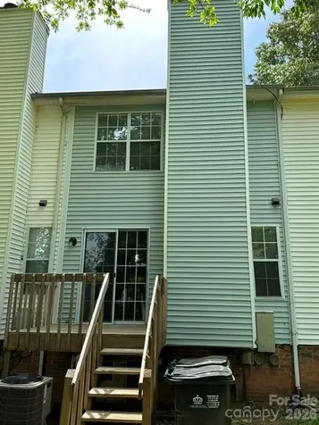 6311 Windsor Gate Lane Charlotte NC 28215