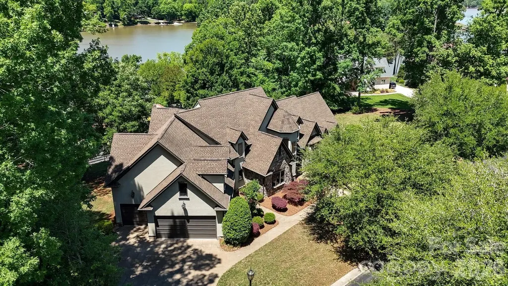 8041 Water View Drive Belmont NC 28012