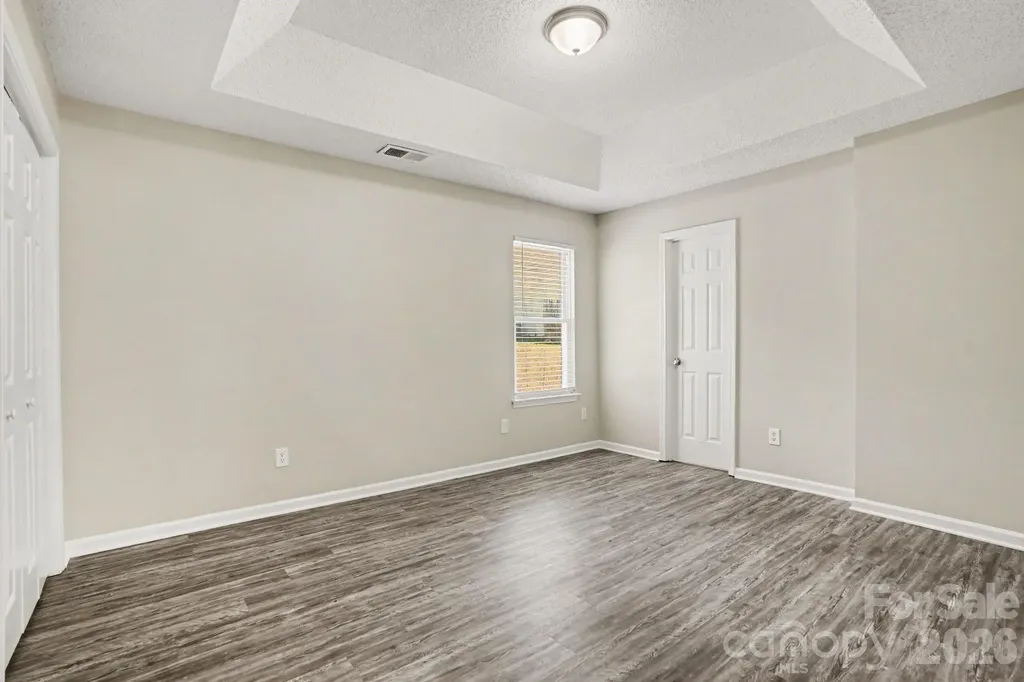 1610 Forest Stream Court Charlotte NC 28213
