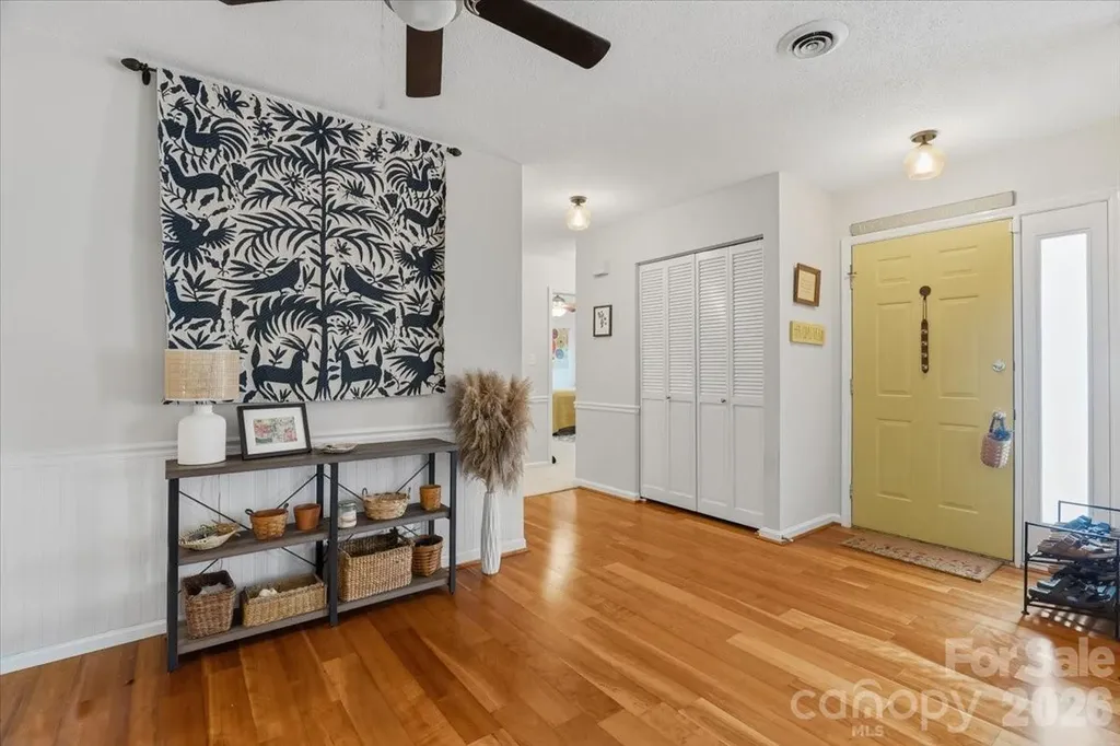 16 Woodsong Lane Brevard NC 28712