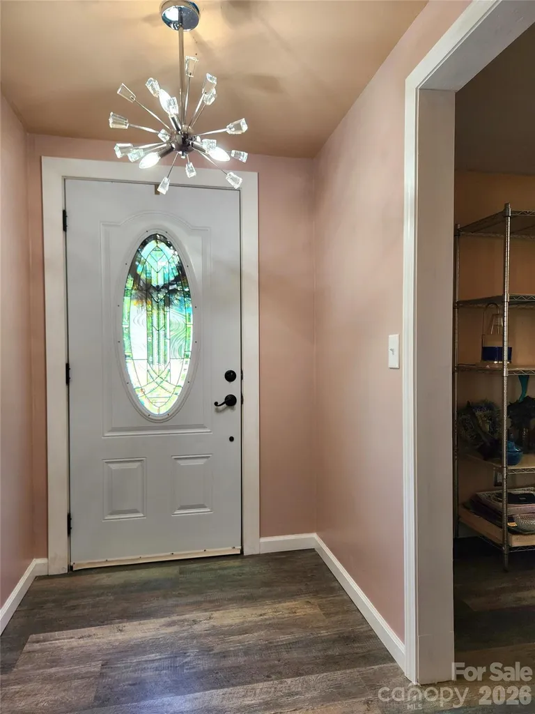 28 Cathys Cove Road Hendersonville NC 28792