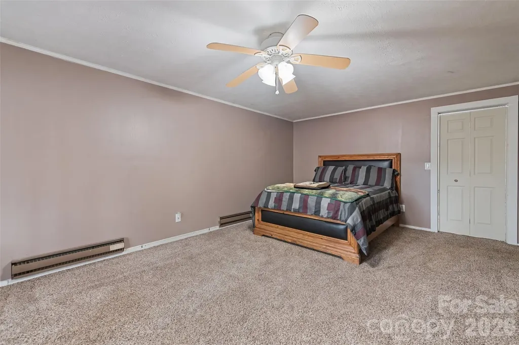 41 Vista Drive Clyde NC 28721