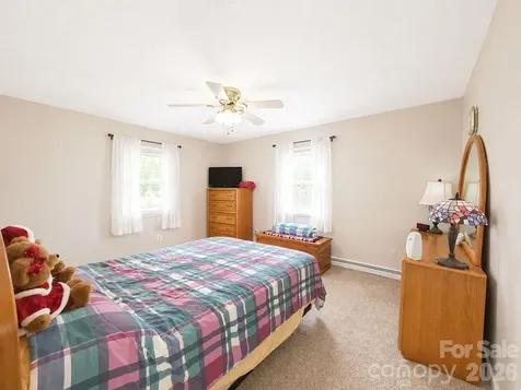 41 Vista Drive Clyde NC 28721