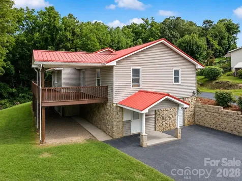 41 Vista Drive Clyde NC 28721
