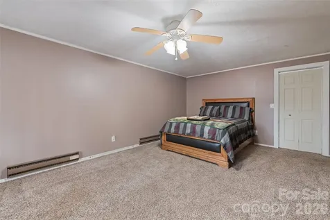 41 Vista Drive Clyde NC 28721