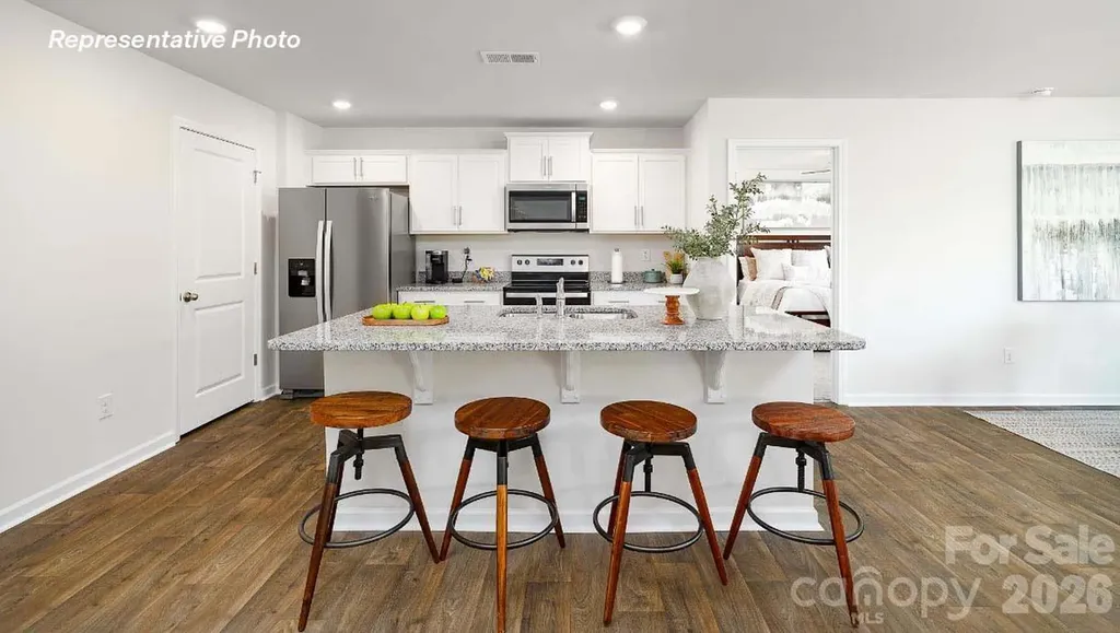 6547 Barcelona Way Charlotte NC 28214