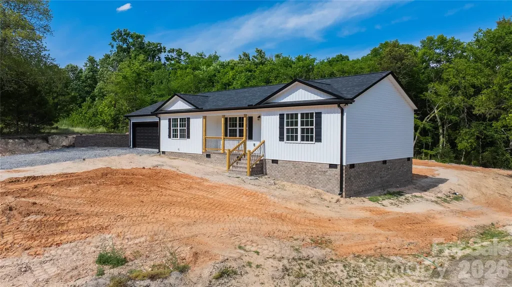 1602 Friendship Ledford Road Winston Salem NC 27107