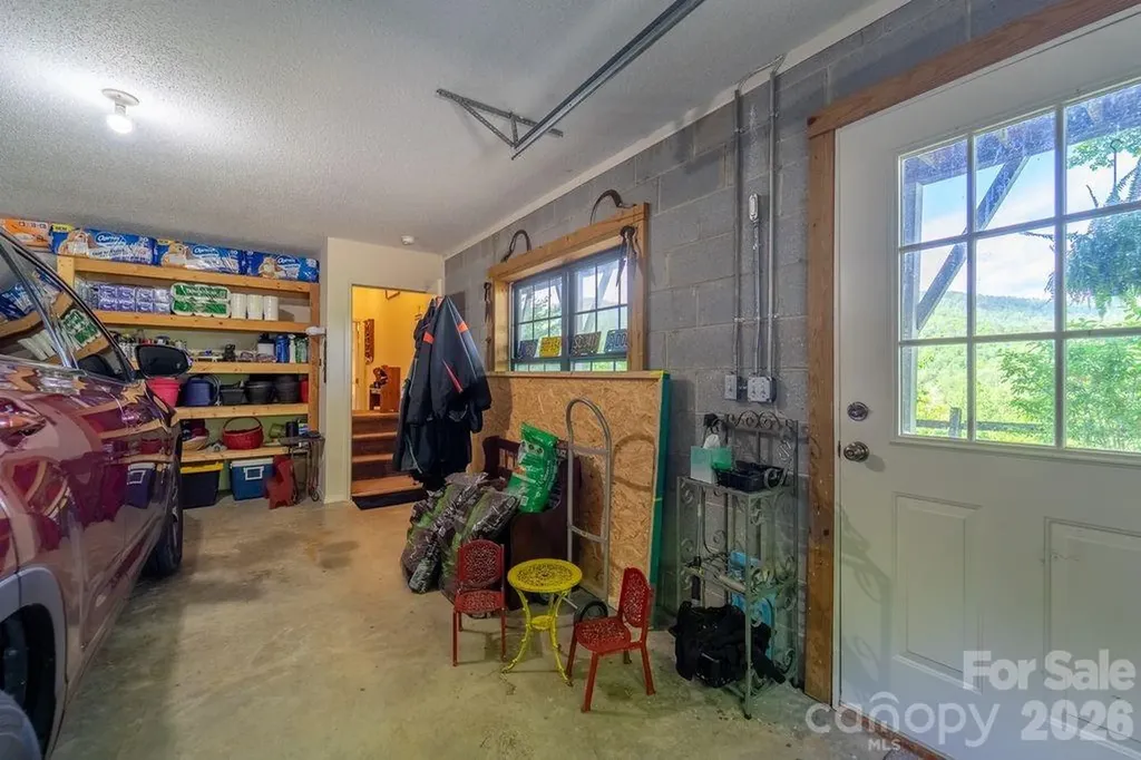 531 Reserve Road Franklin NC 28734