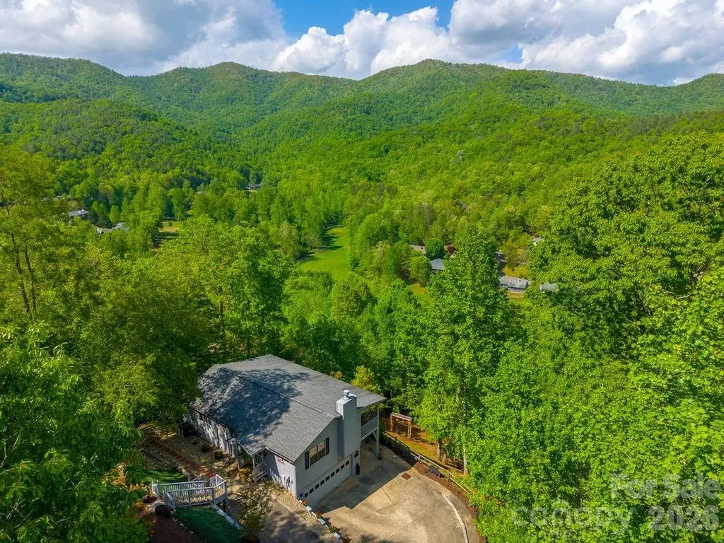 531 Reserve Road Franklin NC 28734