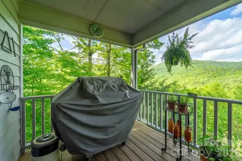 531 Reserve Road Franklin NC 28734