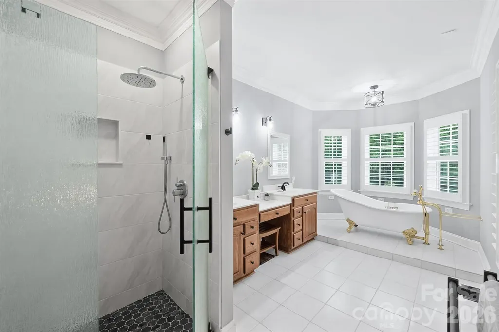 9470 Hutchinson Lane Charlotte NC 28216