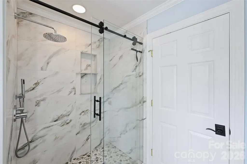 9470 Hutchinson Lane Charlotte NC 28216