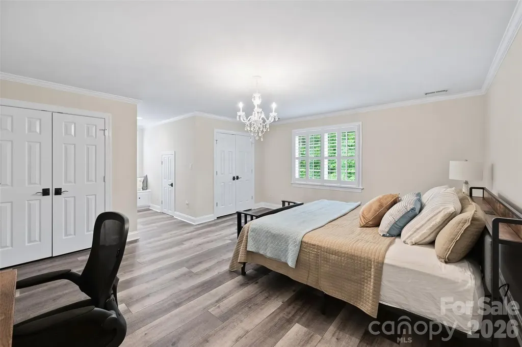 9470 Hutchinson Lane Charlotte NC 28216
