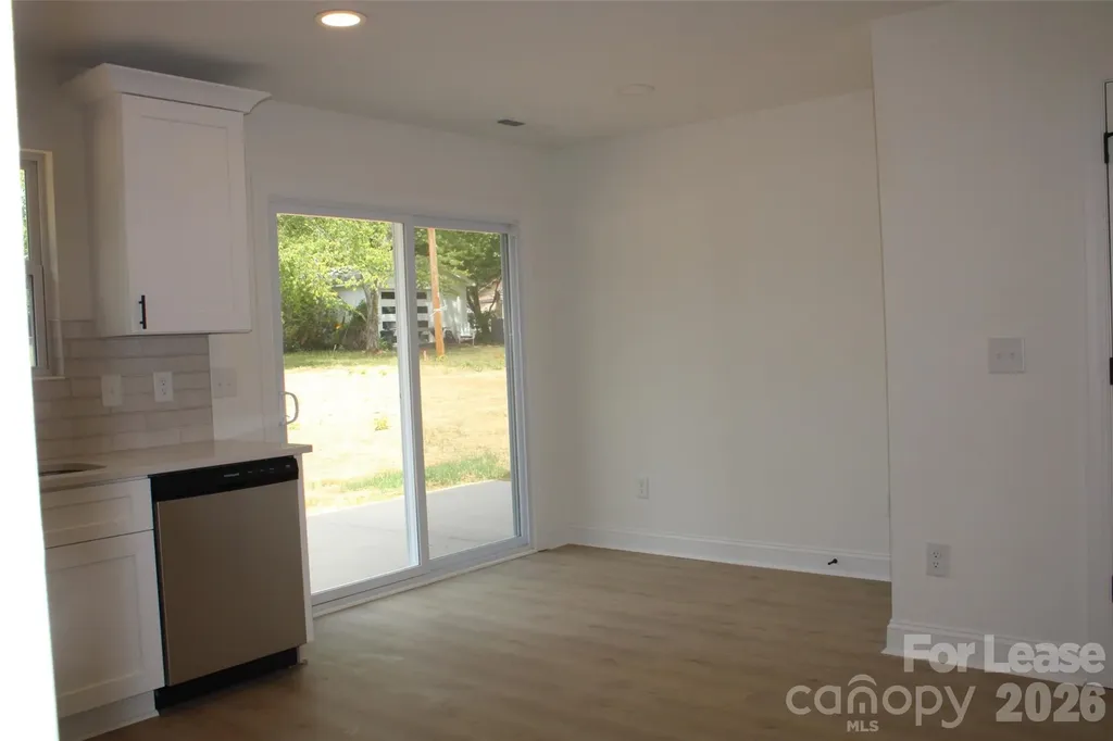 574 W Park Avenue Mooresville NC 28115