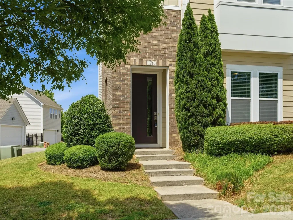 1740 Pat Garrett Street Charlotte NC 28206