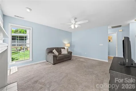 13606 Red Wine Court Charlotte NC 28273