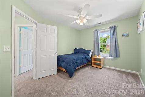 13606 Red Wine Court Charlotte NC 28273