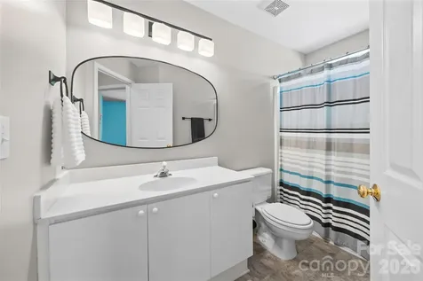 13606 Red Wine Court Charlotte NC 28273