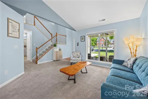 13606 Red Wine Court Charlotte NC 28273