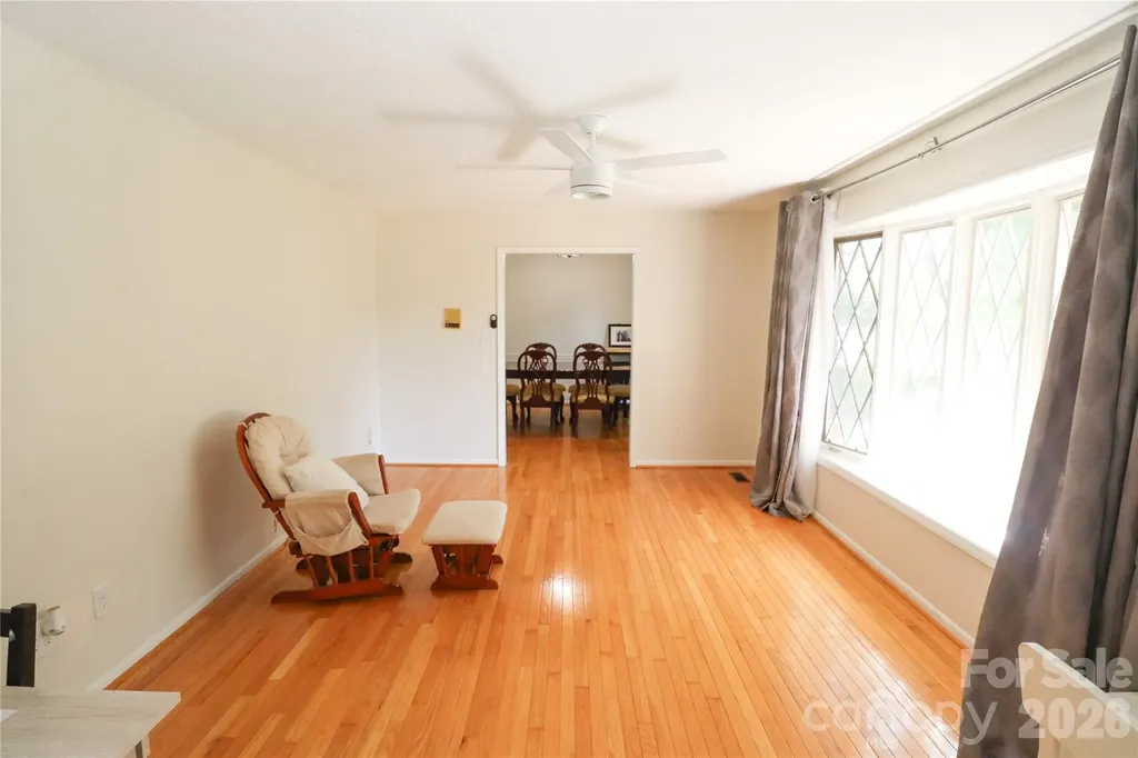 112 Forest Avenue NE Valdese NC 28690