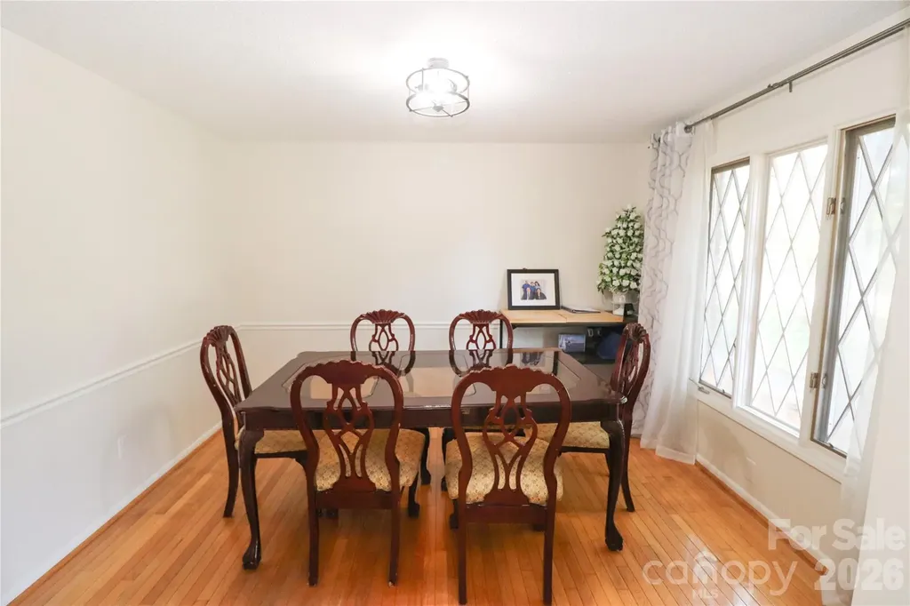 112 Forest Avenue NE Valdese NC 28690