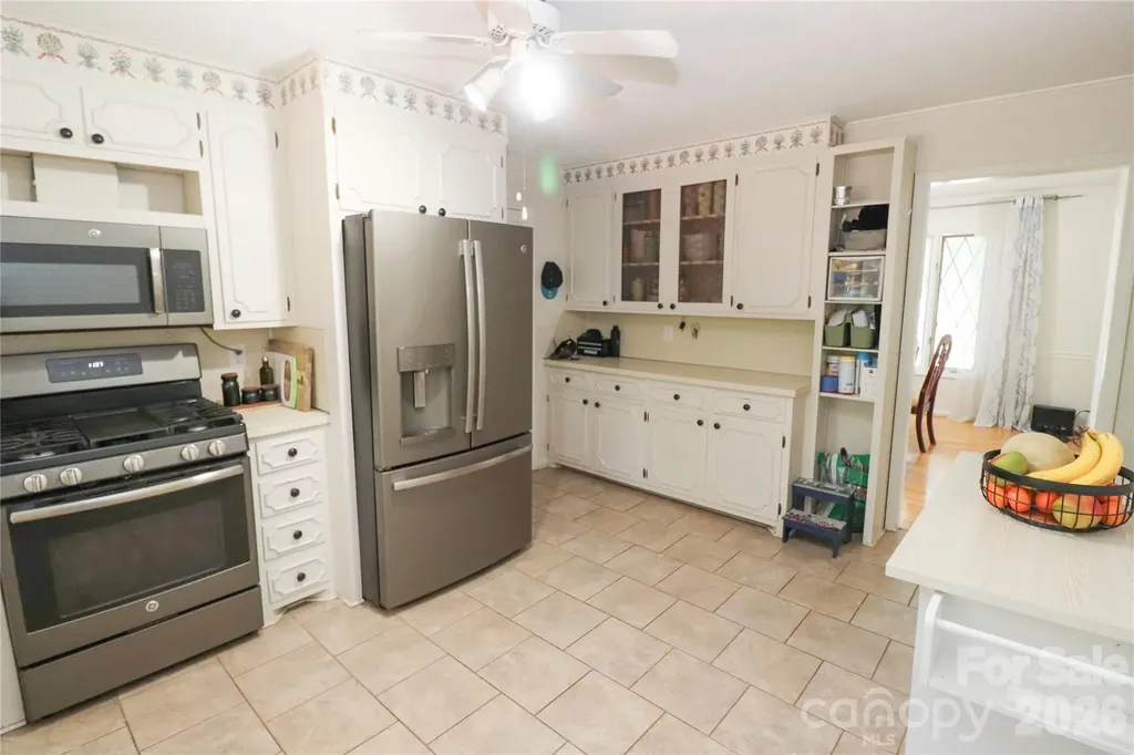 112 Forest Avenue NE Valdese NC 28690