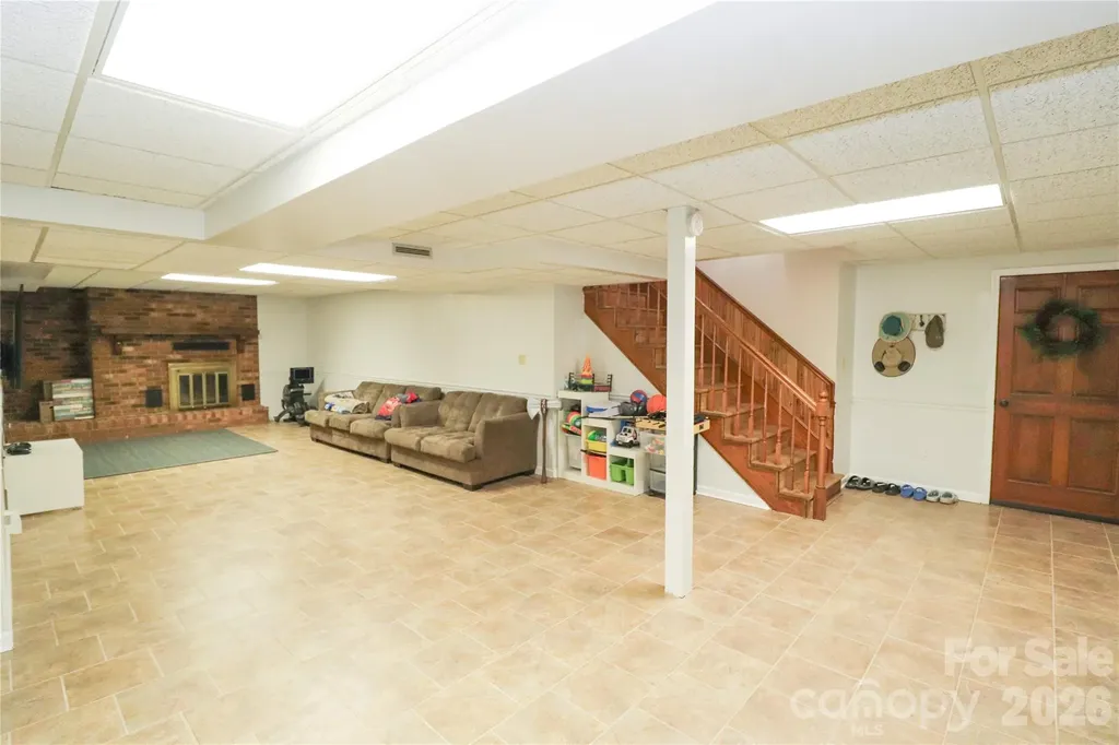 112 Forest Avenue NE Valdese NC 28690