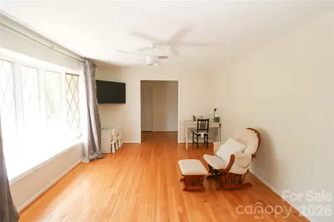 112 Forest Avenue NE Valdese NC 28690