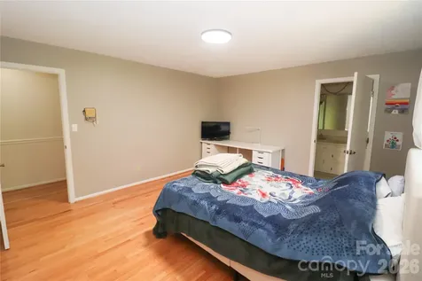 112 Forest Avenue NE Valdese NC 28690