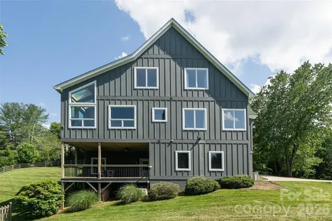 33 Bridle Path Drive Barnardsville NC 28709