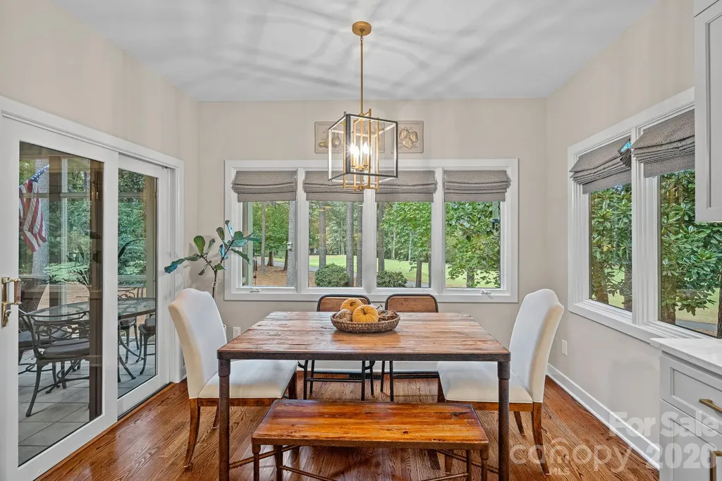 176 Yadkin Falls Road New London NC 28127