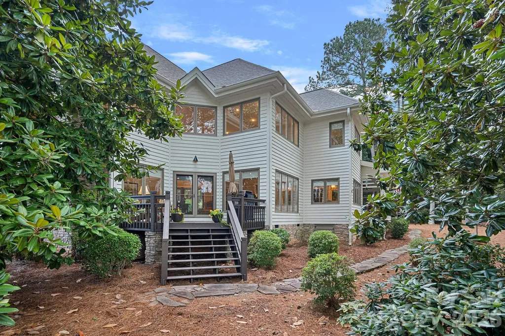 176 Yadkin Falls Road New London NC 28127