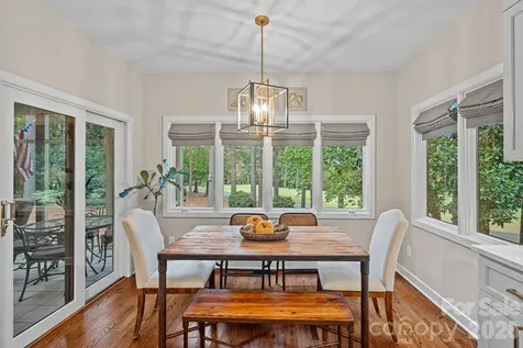 176 Yadkin Falls Road New London NC 28127